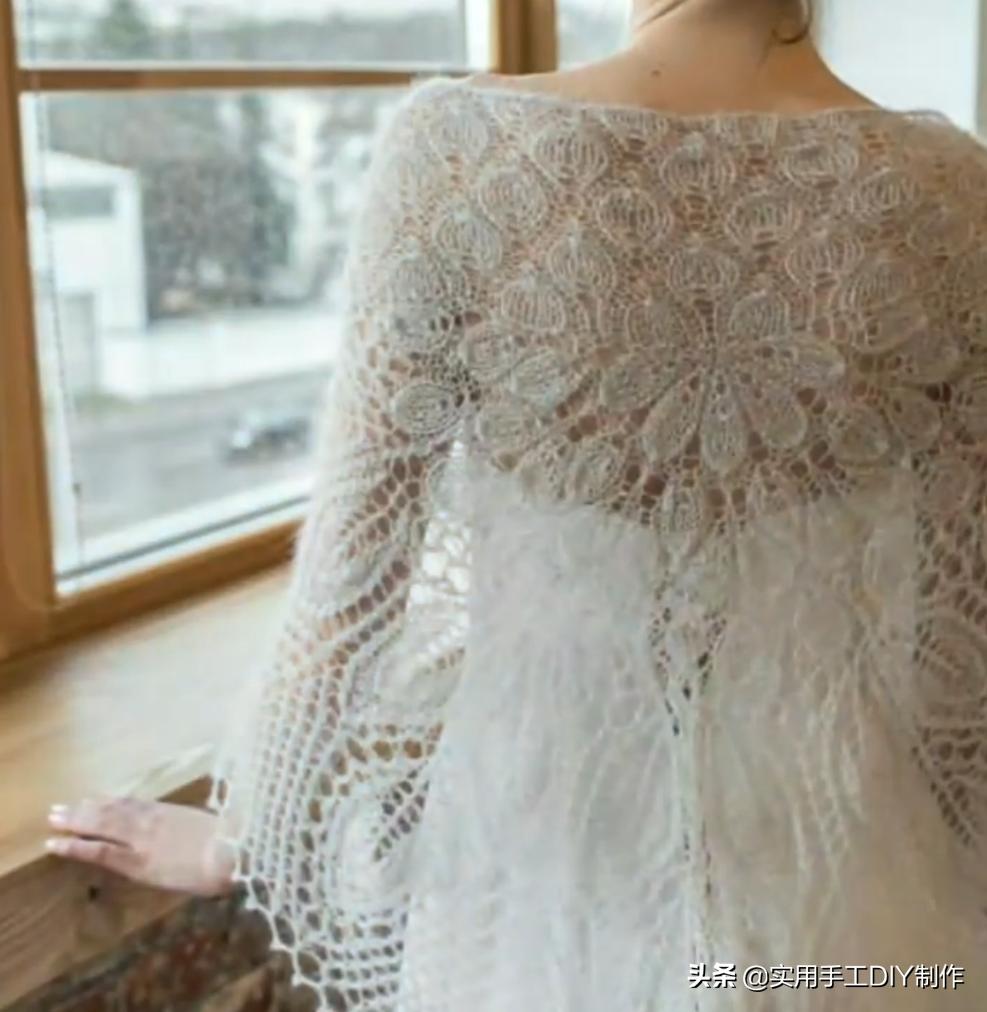 彩色蕾丝钩织披肩拼接花,晓夏手工钩编扇形花披肩