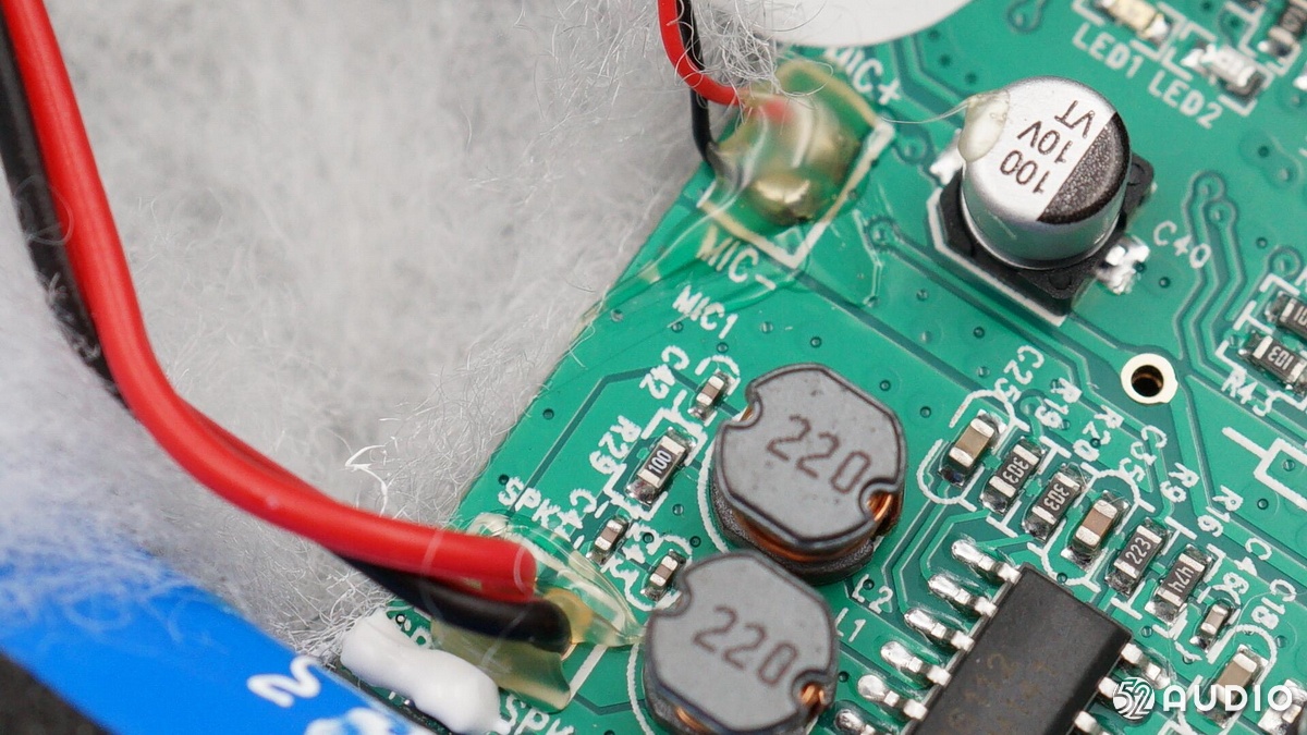 马歇尔EMBERTON蓝牙音箱拆解,便携ai蓝牙音箱拆解