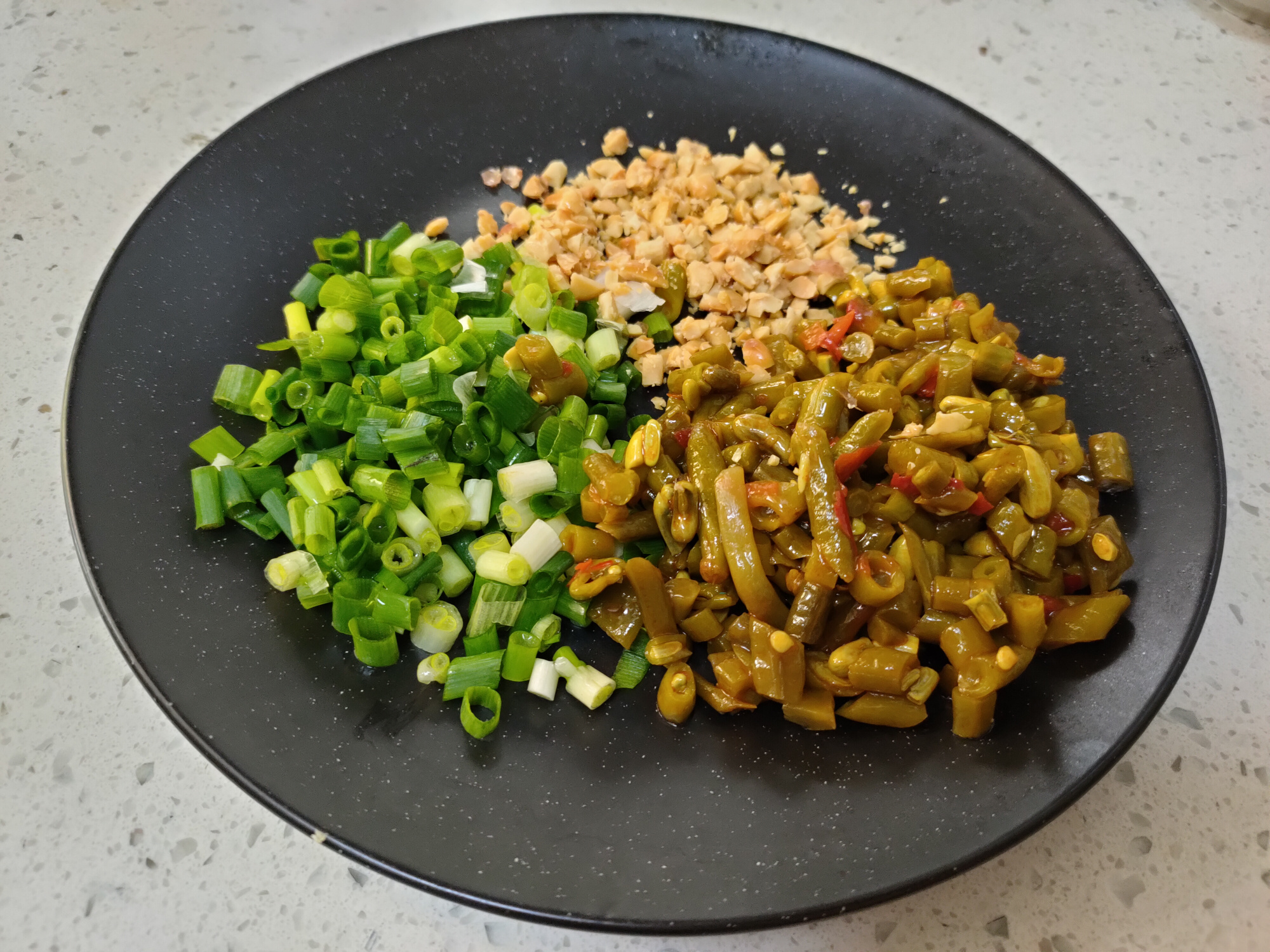 做热干面需要什么调料最好吃,热干面下什么调料最好吃