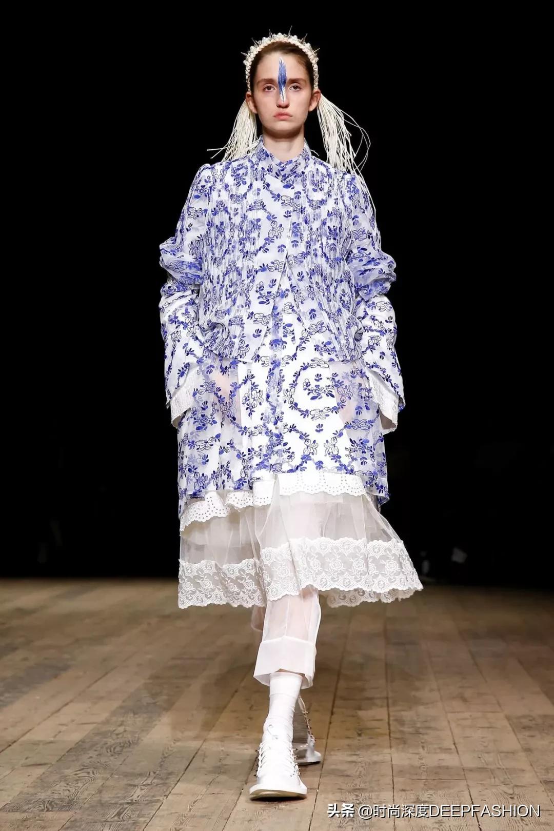 中国传统纹样“之”青花纹样