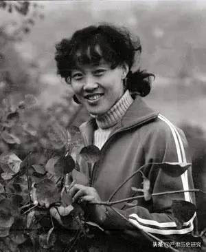 郎平的铁榔头外号是怎么来的,有铁榔头之称的女排运动员是谁