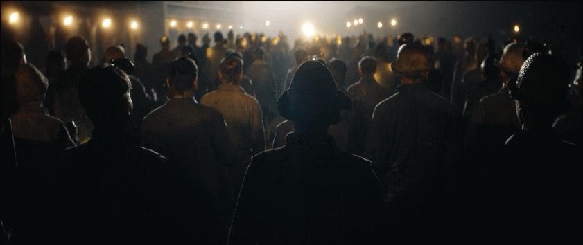 拿下3个第一，主演拍到生理承受极限，这样的电影，就该火向全国