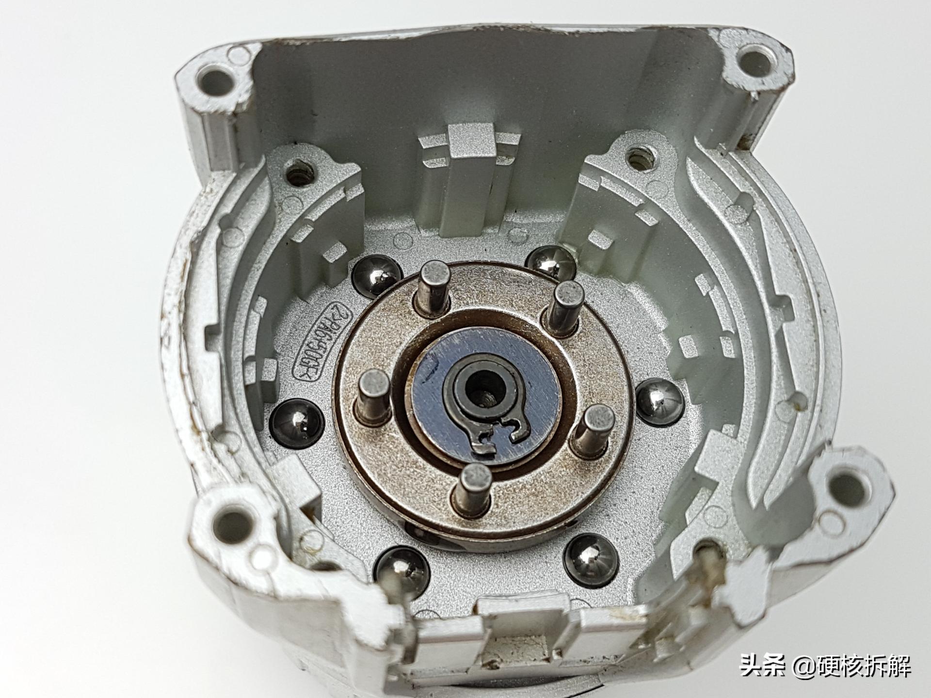 博世电钻齿轮拆解视频,博世电钻装配