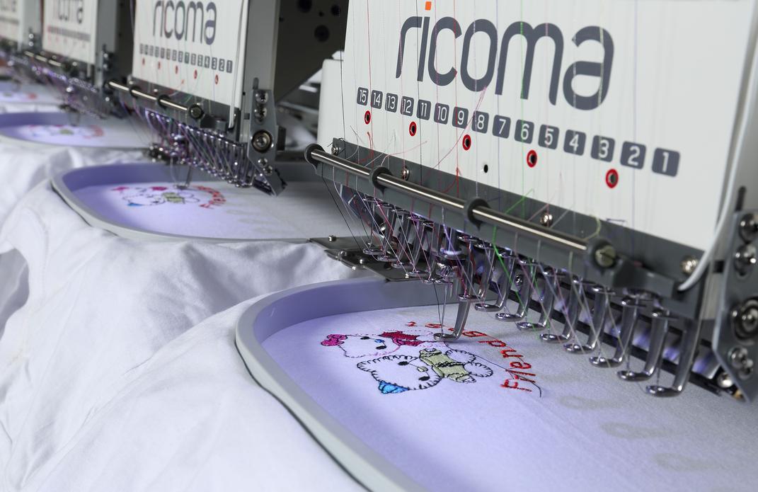 绣花机一个头断线怎么修,绣花机断针后怎么修理