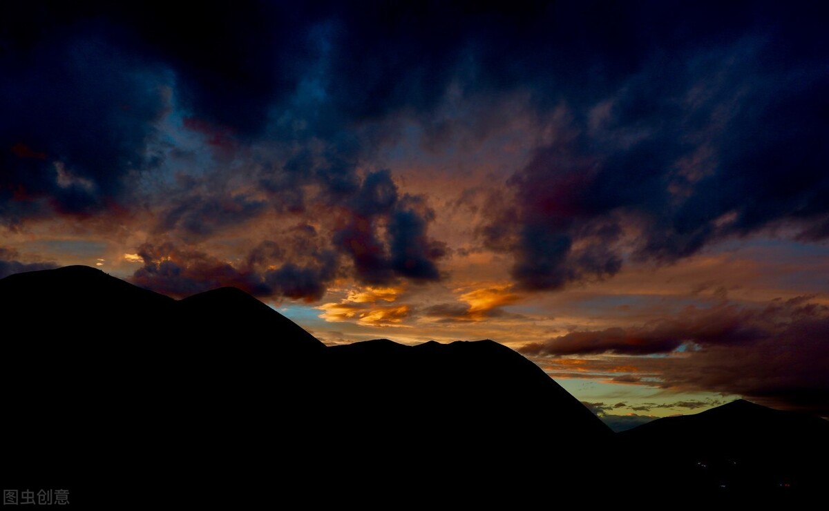 剑，或飘逸，或毁灭，或不战而屈人.....5本剑道流小说推荐