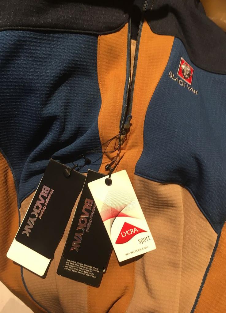 布来亚克户外搭配,适合亚洲人穿的户外品牌