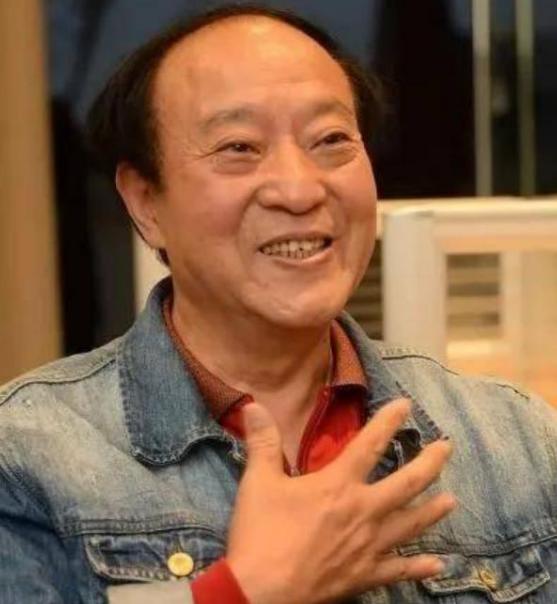 3次离开冯巩的牛群怎么样了,牛群冯巩相声一等人