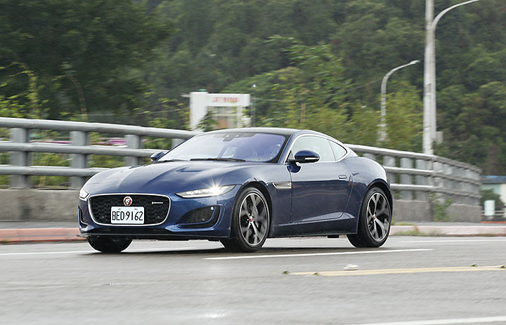 jacky试驾捷豹f-type,捷豹f-type5.0scsvr试驾