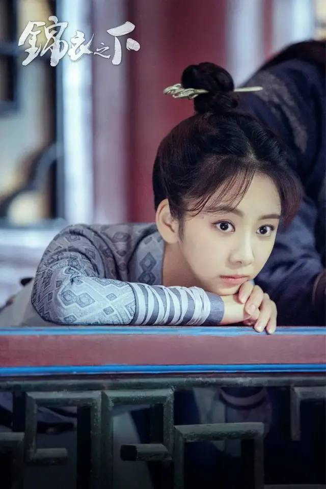 谭松韵卑微求爱完整视频,谭松韵卑微求爱视频