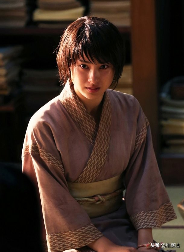 打破日本漫改影片的魔咒，《浪客剑心》真人电影为何如此成功？