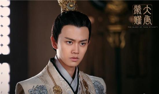 春日宴鞠婧祎肖战刘诗诗任嘉伦,鞠婧祎任嘉伦合拍