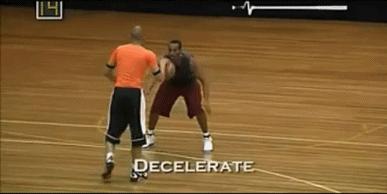 crossover变向过人怎样算走步,野球场过人技巧简单