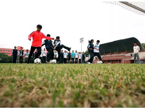 体育课程学习方式与学习方法,体育中考经验交流ppt