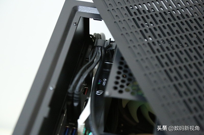 为什么很少atx3.0的机箱,atx3.0再进化藏在机箱里的diy美学