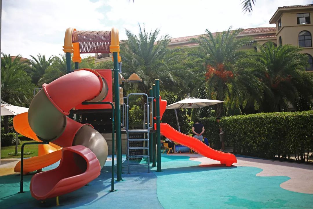 城市酒店好还是民宿好,度假酒店与城市酒店