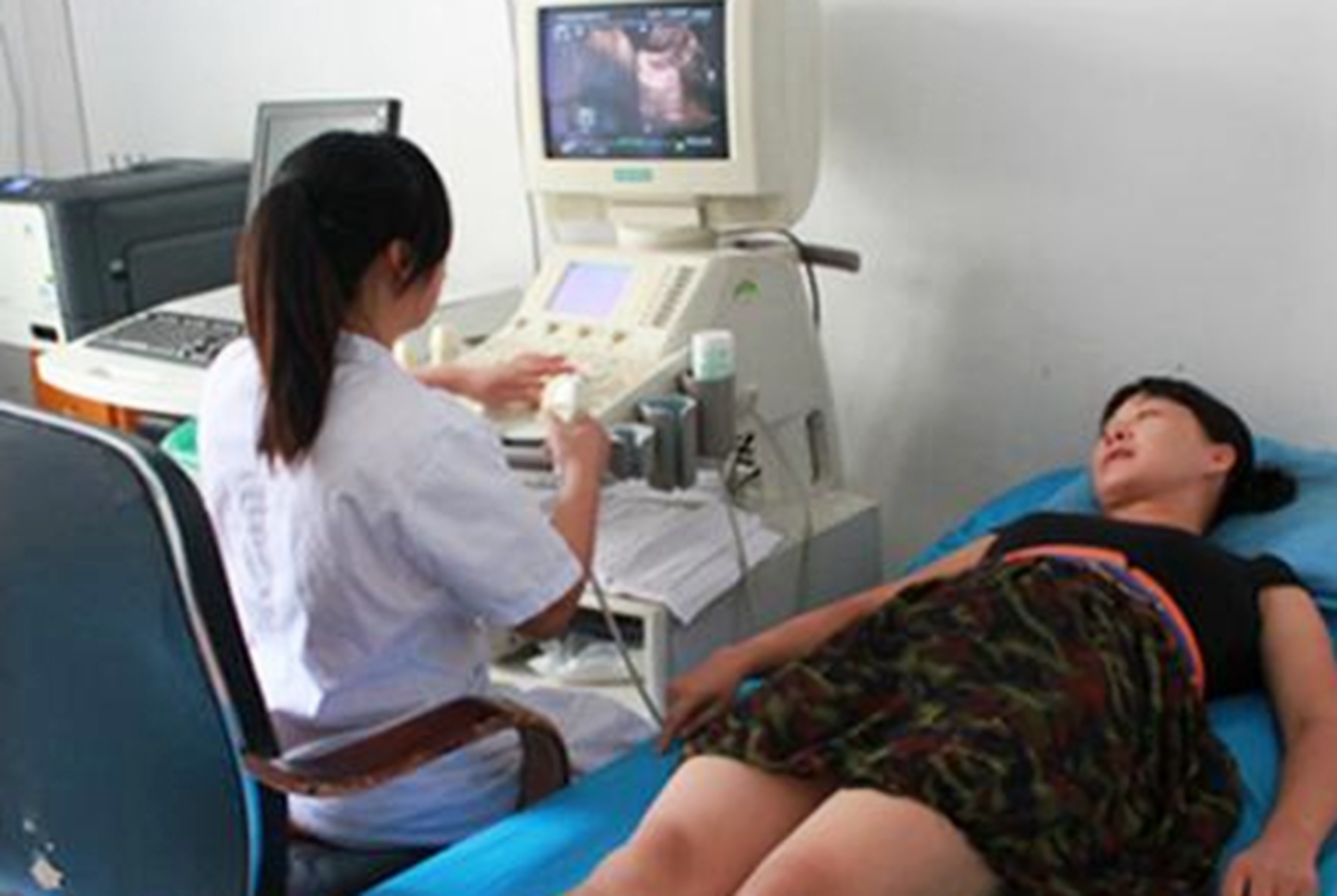 临产内检太尴尬?做过的阴超的孕妈表示:这都是“小场面”,不慌