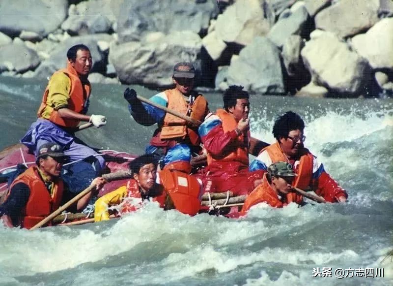 四川改革开放的重大改变,1988年四川改革开放大事记