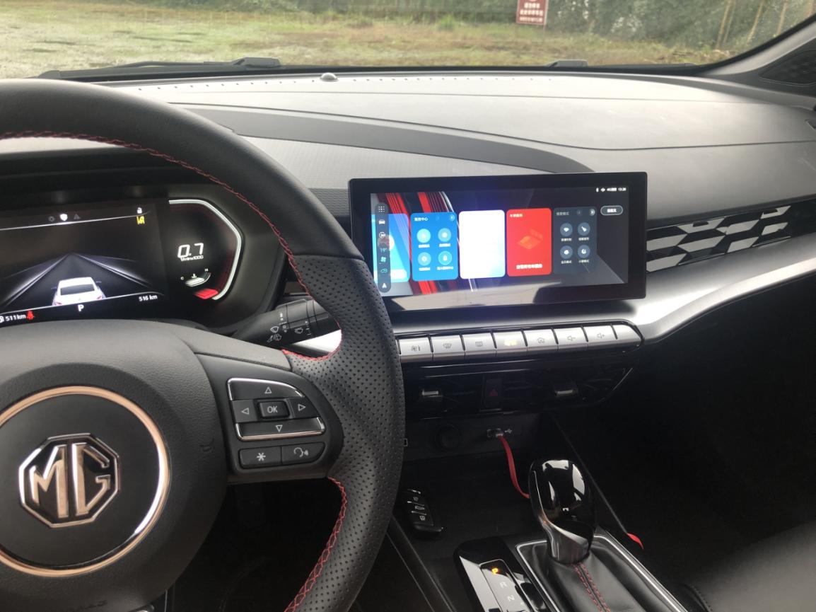 名爵五电子挡把爬坡怎么使用,名爵5亮点