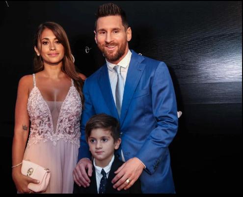 苏亚雷斯亲吻,苏亚雷斯索菲亚梅西安东内拉