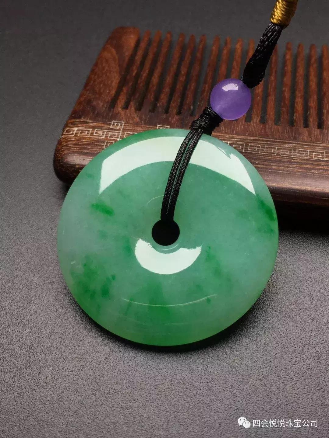 买翡翠平安扣怎么才能买到真的,翡翠平安扣最不值钱的品种图片