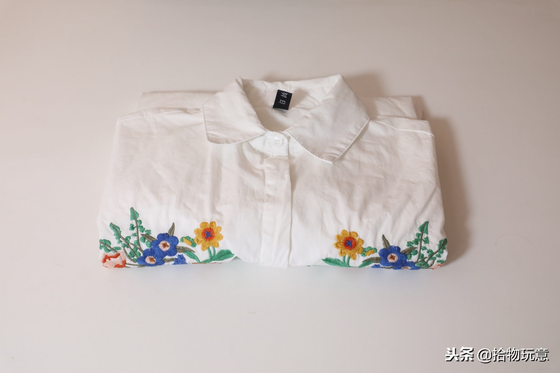叠衣服整理妙招,叠衣服上衣收纳整理技巧