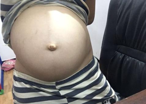 胎儿偏大一周是发育的好还是不好,胎儿偏大是因为受孕早吗