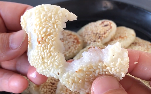 山药这样做软糯香甜好吃到转圈圈,用糯米粉山药制作美食简单又好吃