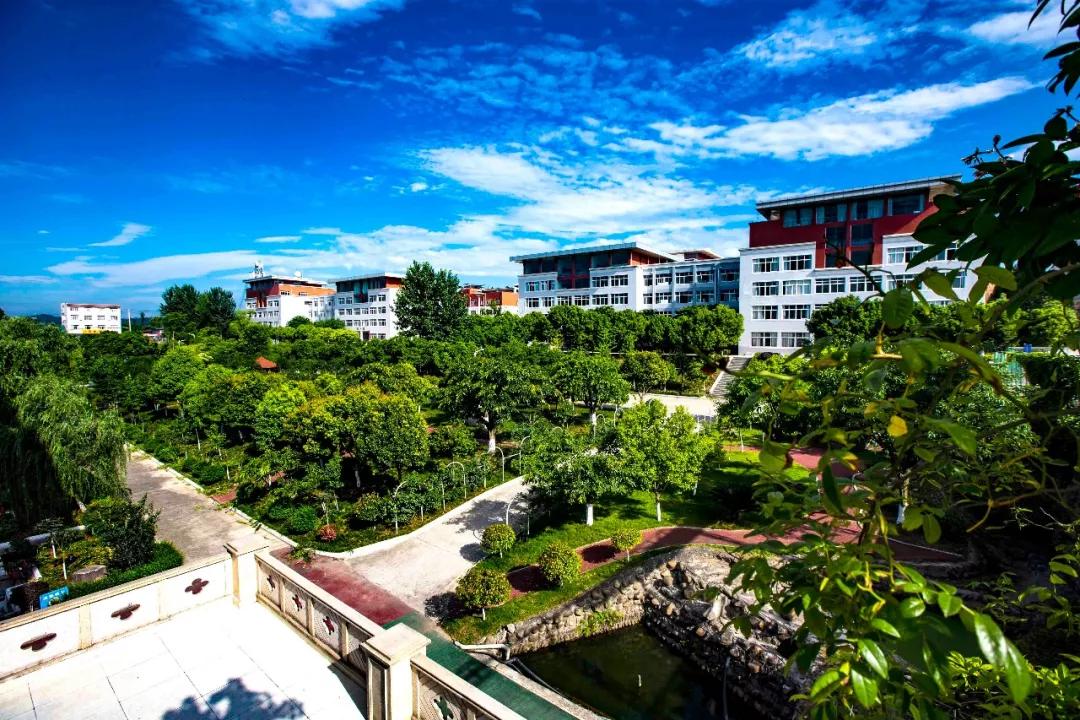 西南第一专科学院,四川汽车类位次7200单招学校推荐