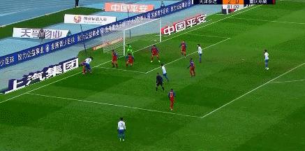 两球完胜！泰达赛季完美收官，老队长退役预示一个时代的圆满落幕