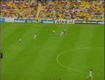 前腰位置的现代之美