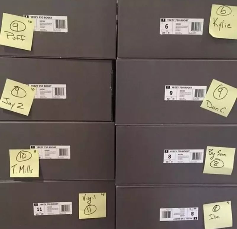 这双丑鞋一年狂赚40亿,这双“丑”鞋一年赚40亿