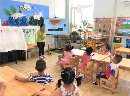 幼儿园半日活动入园实录,快乐成长幼儿园主题课程