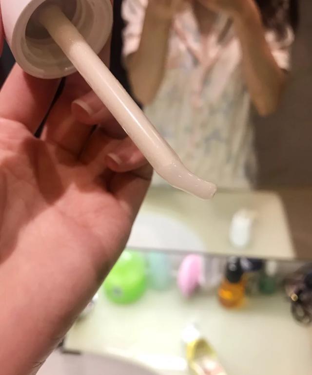 SKII挑选指南:神仙水油皮亲妈,小银瓶淡斑,大红瓶抗老紧致