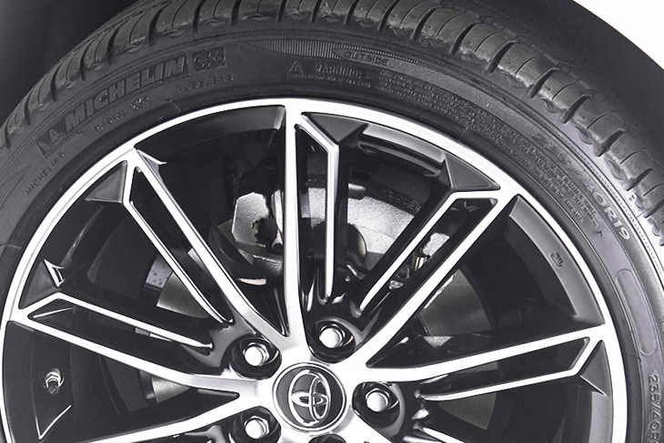 亚洲龙买汽油版好还是买混动好,亚洲龙同等价格买燃油还是混动