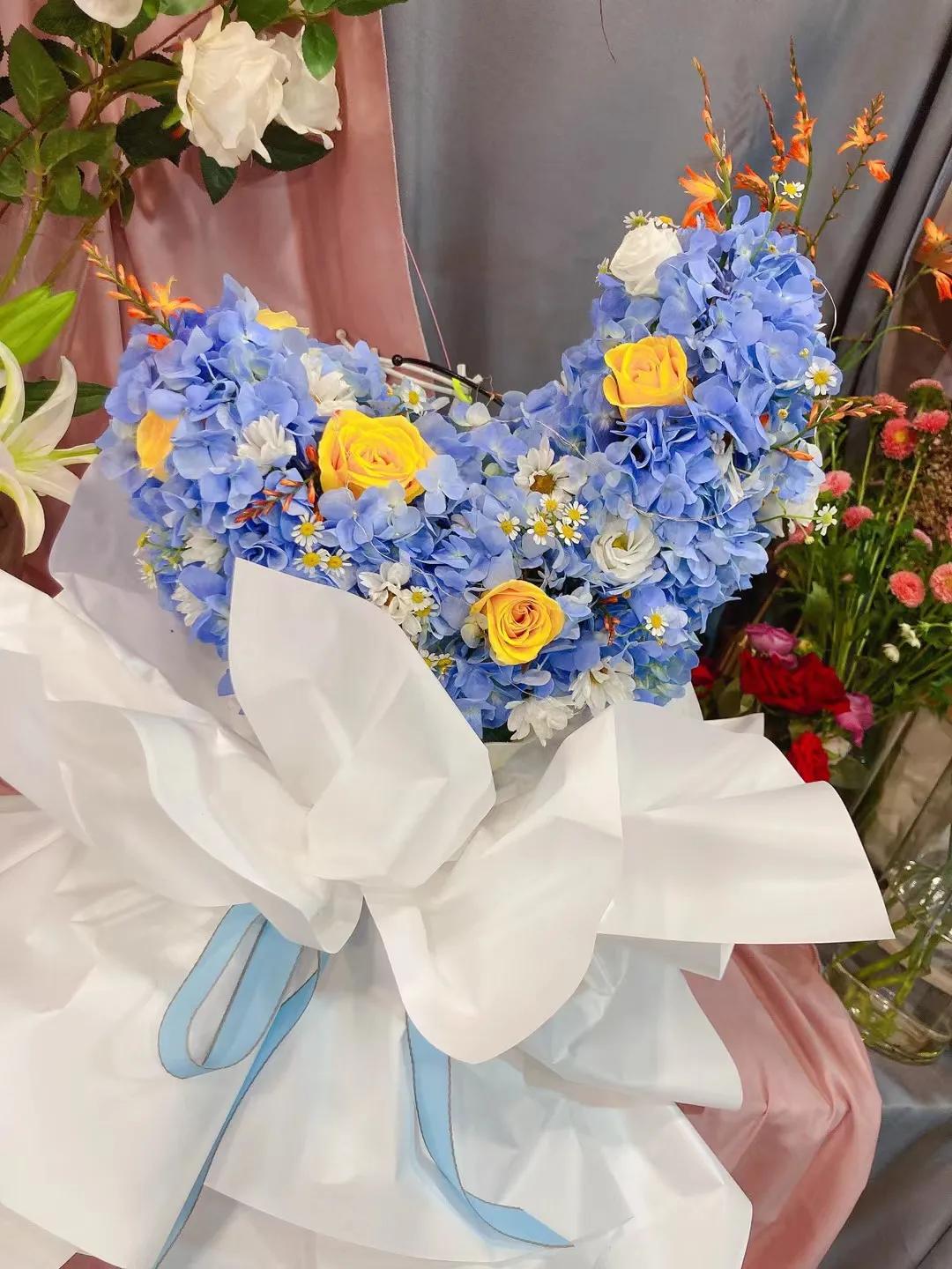 10万爆款文章写作技巧,7个标题模板一分钟掌握写作秘籍