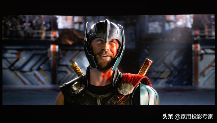 不施粉黛亦倾城面若桃花深似海,不施粉黛亦倾城