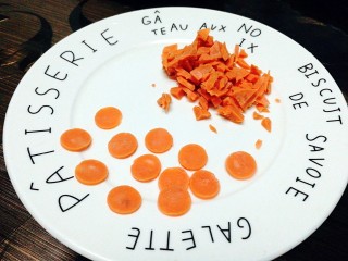 鼠年做一只真正的老鼠,新年小老鼠用粘土怎么做