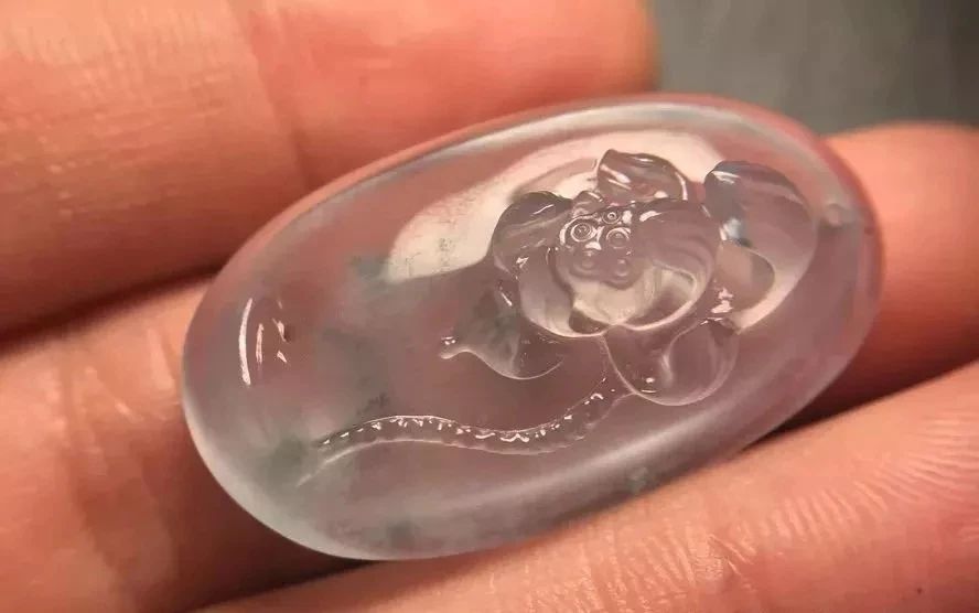 翡翠高冰小料值得买吗,高冰翡翠原石小料价格