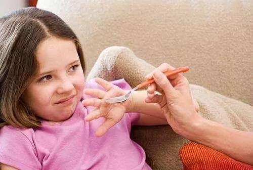 宝宝上火了怎样降火十几天,宝宝上火能自愈吗