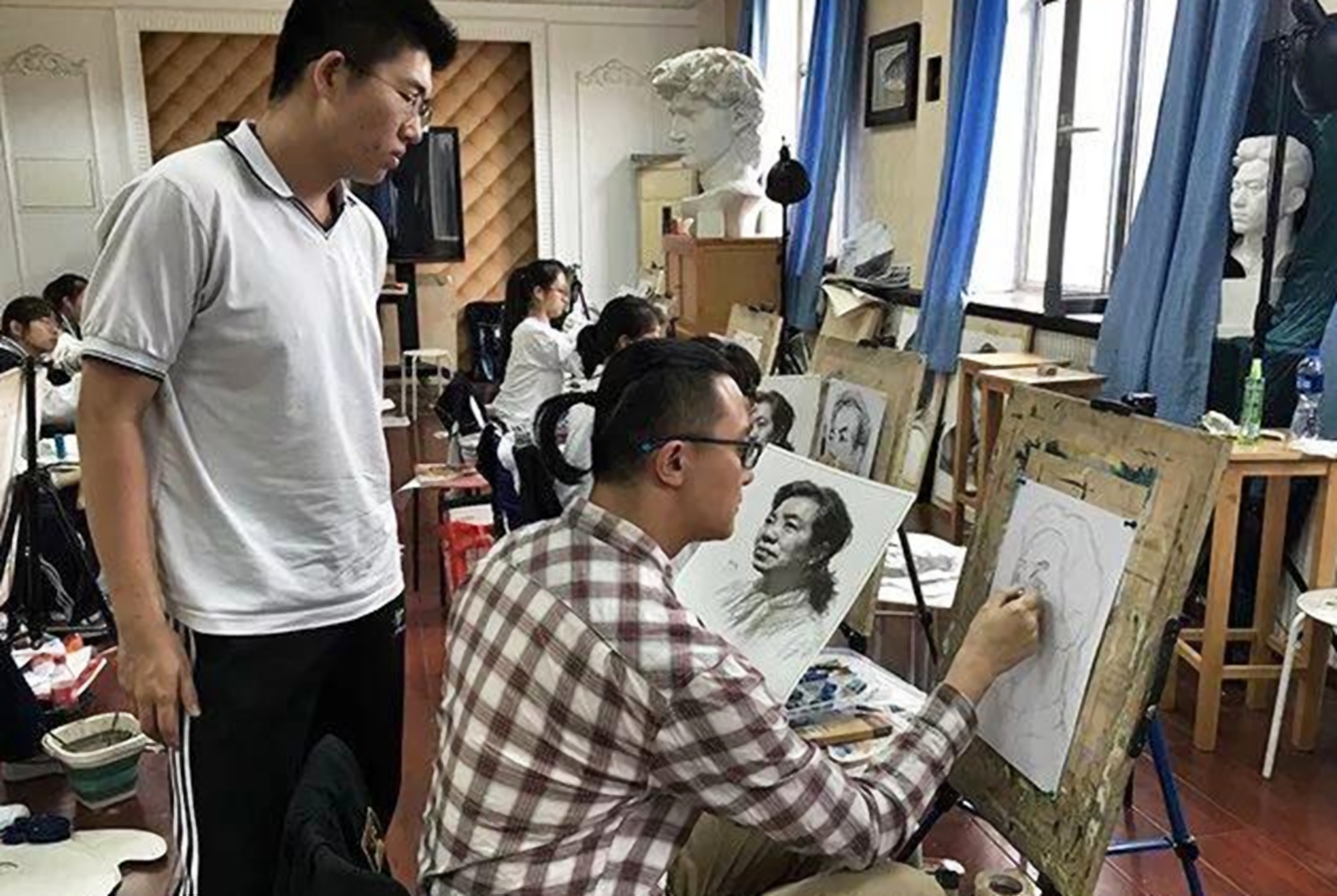 美术生绝美作品,美术生作品素描