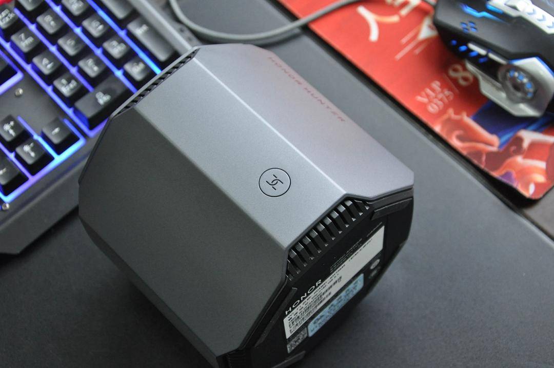 荣耀猎人电竞路由器,荣耀猎人路由器稳不稳定