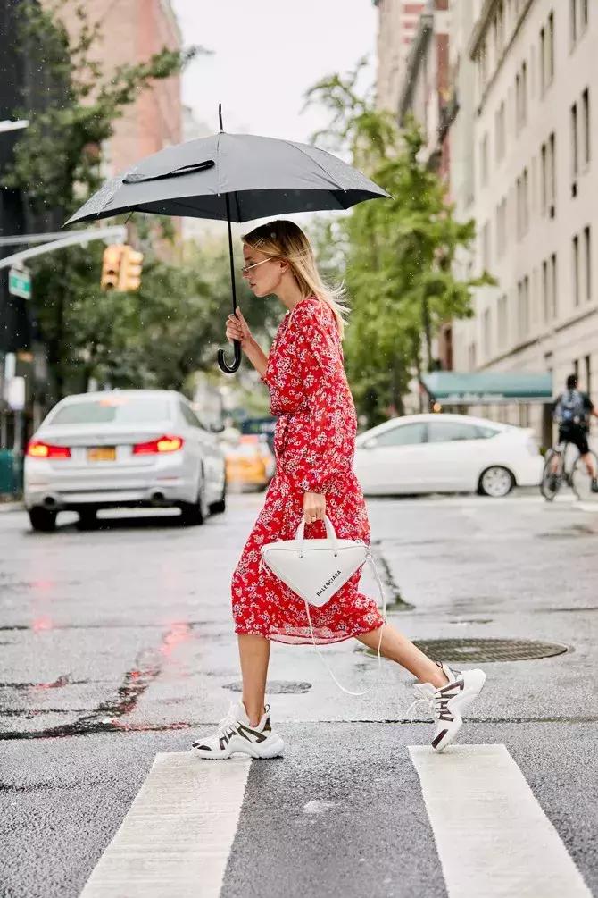 碎花裙泫雅风,lisa泫雅风衣服