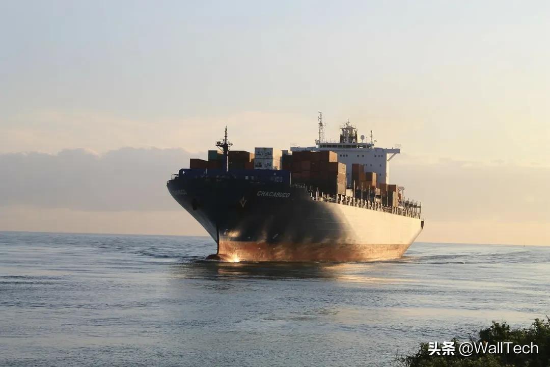 中美集装箱运费突破20000美元,中美航线运费暴涨的原因