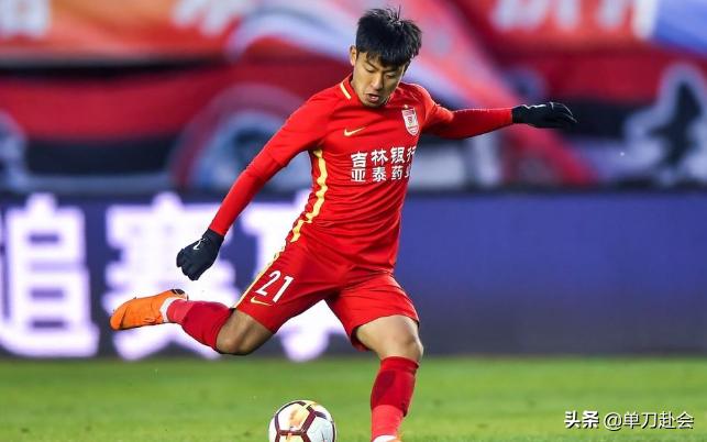 25岁郑智接班人沦为恒大替补!拿千万年薪,曾是国奥绝对核心