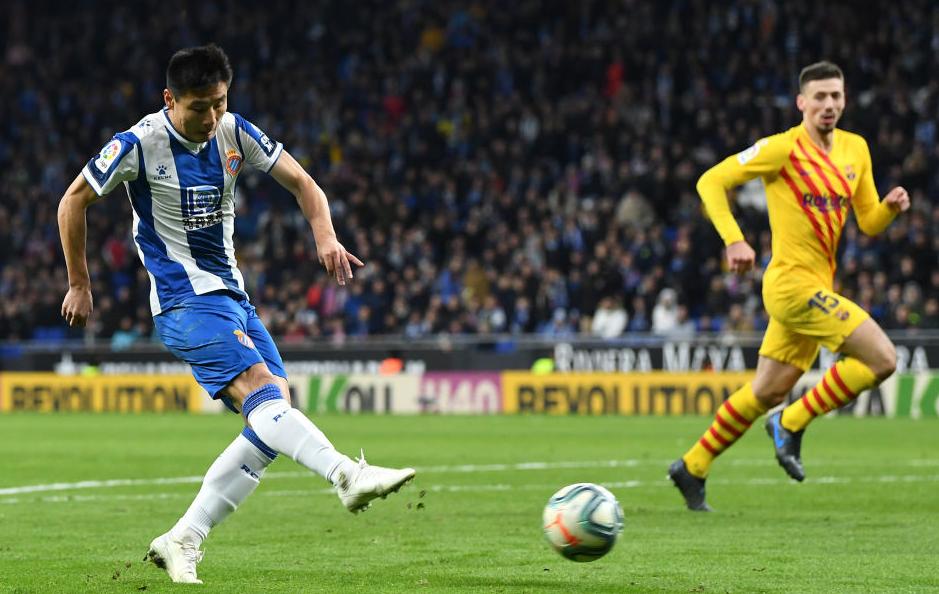 中国球迷对孙兴慜和武磊的评价,孙兴慜说武磊基本功不扎实