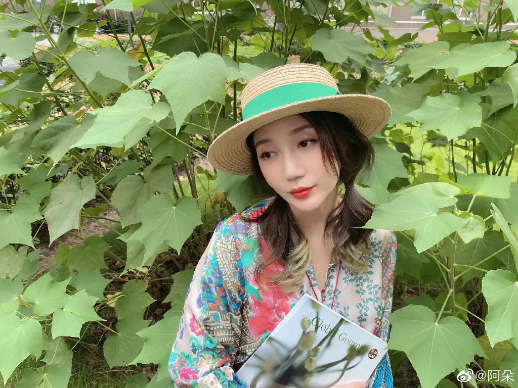 娱乐圈女明星黑料大盘点,盘点娱乐圈那些实力坑爹的女明星