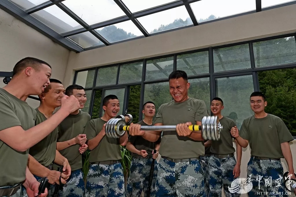 一站两点：雪域雷达兵延续至今的特殊戍边方式