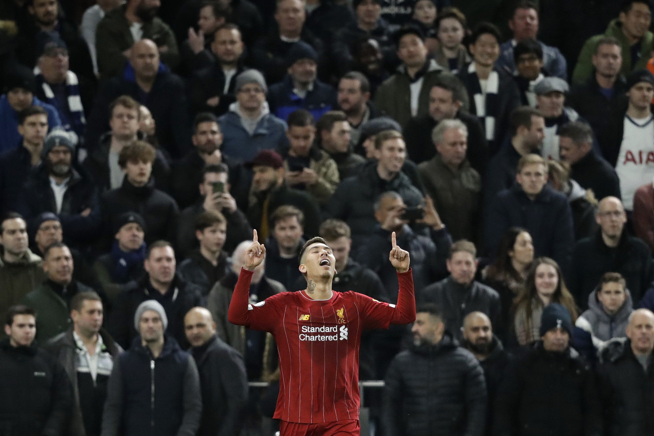 菲尔米诺年轻时候的比赛,巴西球员菲尔米诺