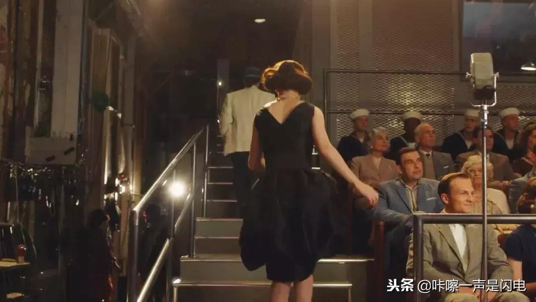 来认识一下宇宙第二时尚博主｜5000件衣服只够穿一季