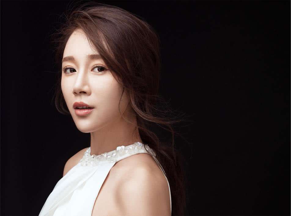 歌手2019刘欢吴青峰,歌手吴青峰歌王